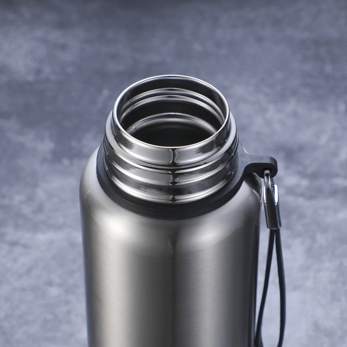 316 Stainless Steel Vacuum Insulated Water Bottle with Tea Infuser, Double Lid, 500-1500ml