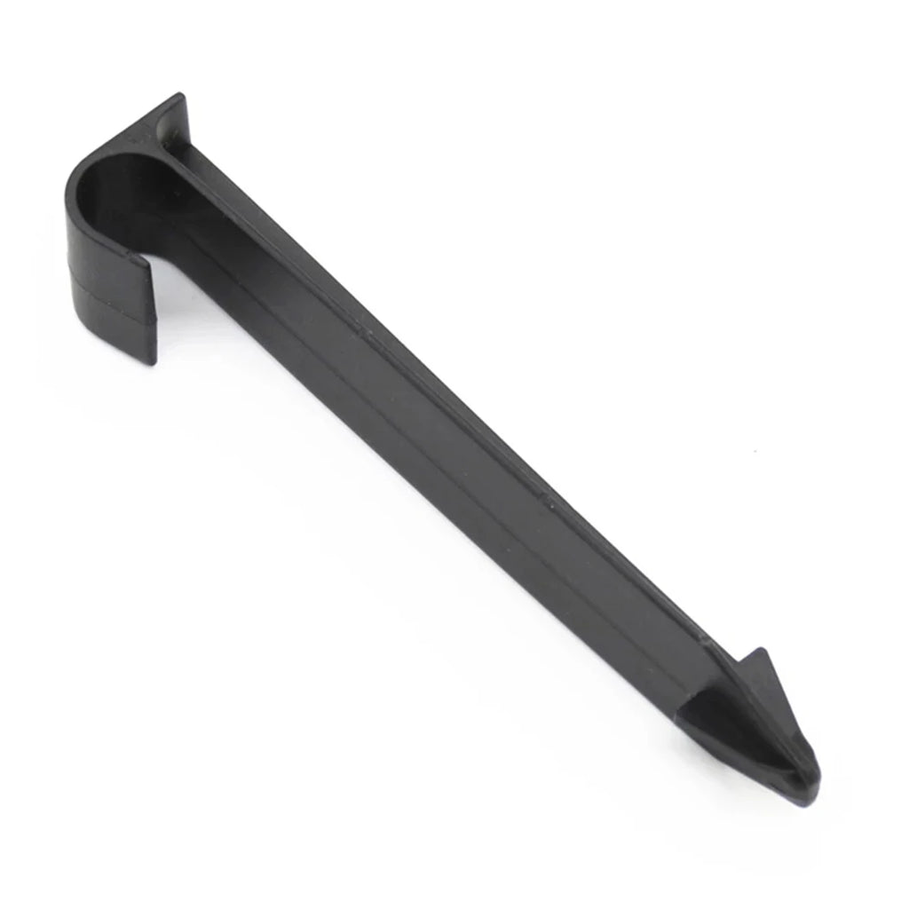 50pcs DN16 C-Type Ground Stakes For PE Pipe Drip Irrigation Hose Tube Holder Ground Stakes Irrigation Tube Holder Spike Pegs