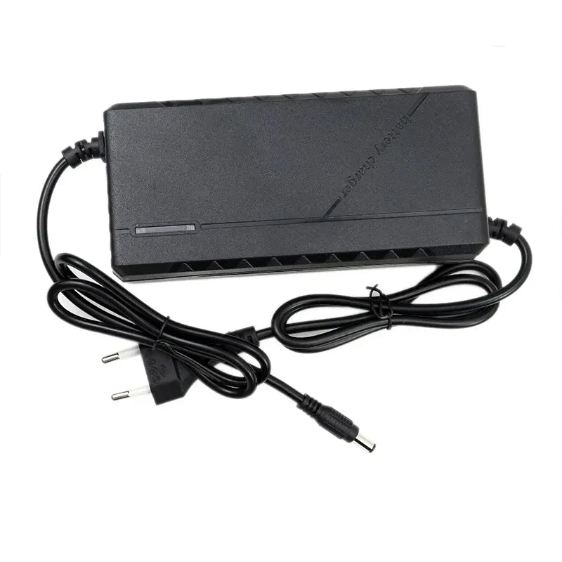 48V/60V/72V Charger 2A/5A Lithium-ion Battery Pack Charger 54.6V/67.2V/84V Intelligent Fast Charging EU Plug With Cooling Fan