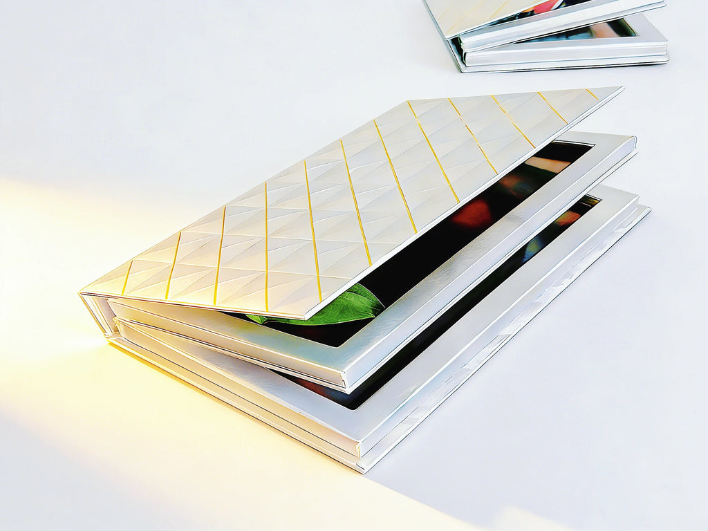 2-Layer Magnetic Empty Eyeshadow Palette Organizer with Mirror, Silver/Gold, 190x110x24mm