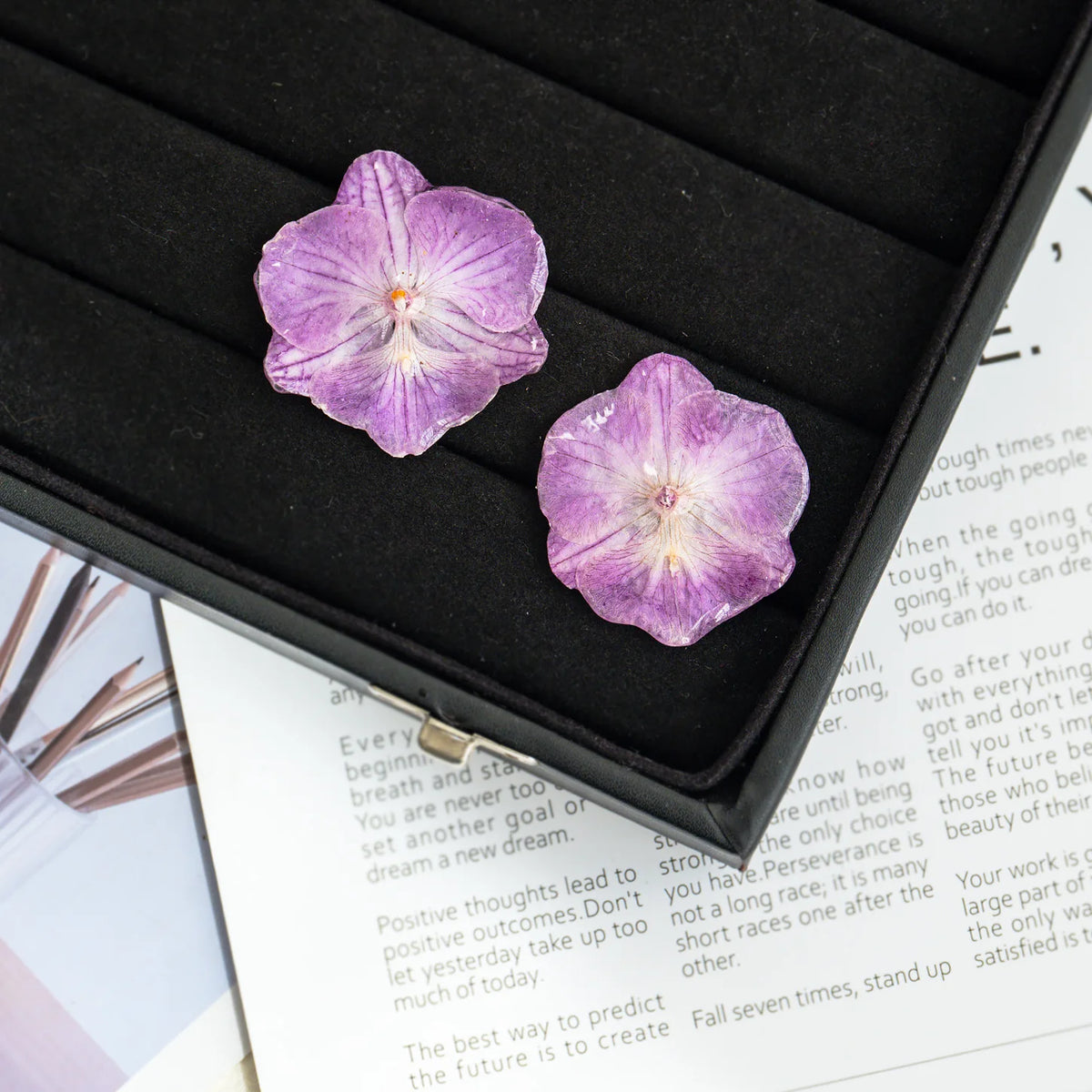 "Resin Coated Natural Dried Phalaenopsis Orchid Flowers - DIY Craft Supplies for Jewelry Making (Earrings/Brooch) Real Preserved