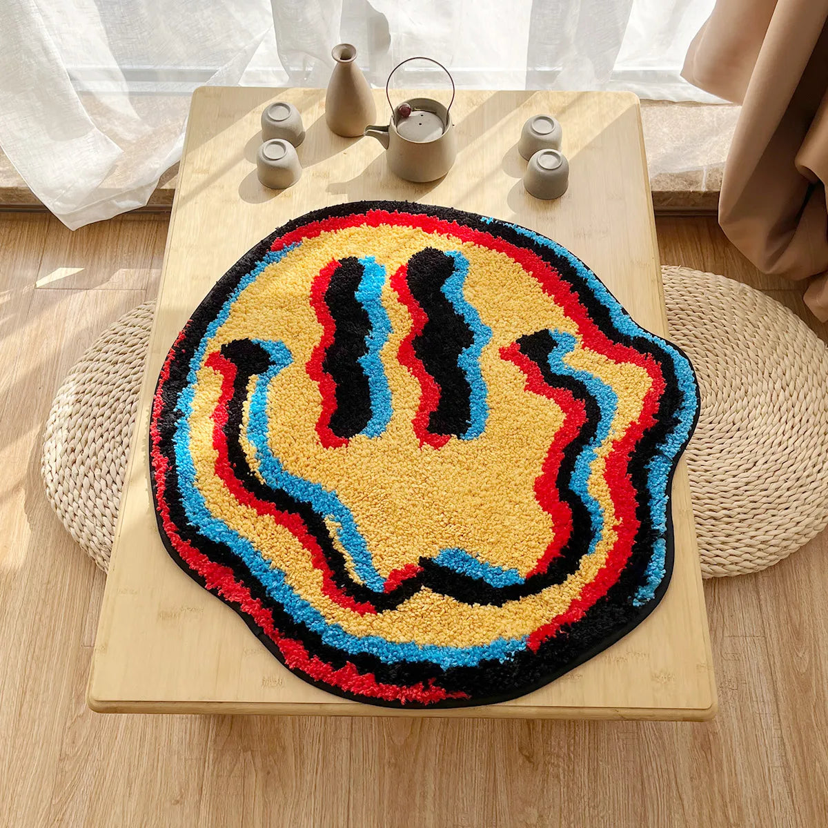 Smiling Face Tufted Area Rug with Non-Slip TPR Backing, 60x60cm or 90x90cm