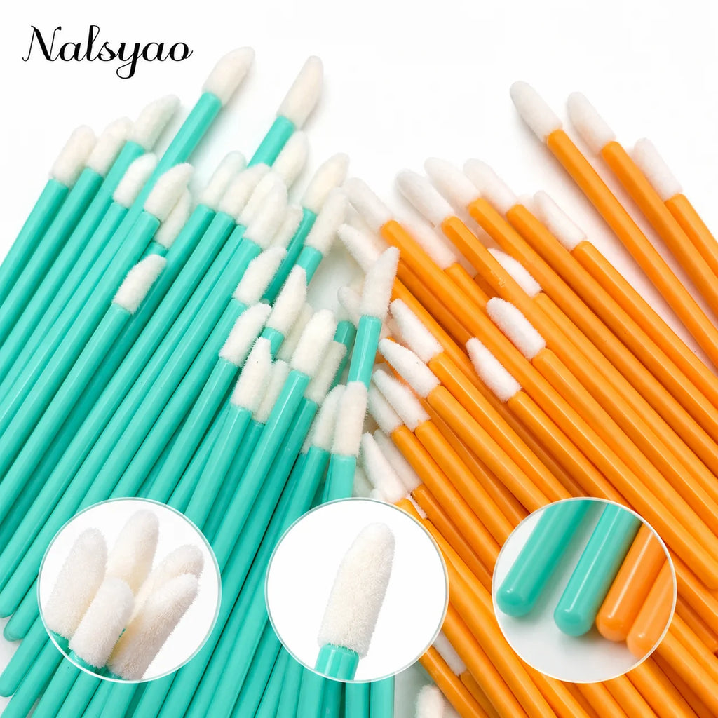Wholesale 500pcs Gloss Portable Lipstick Disposable Lip Brushes Portable Makeup  ApplicatorsBrushes  Daily Beauty Accessories