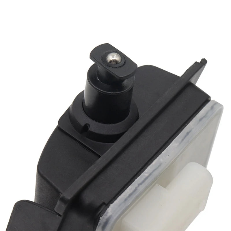 Fuel Filler Door Lock Actuator Motor A0008202205 for Mercedes-Benz C300 GLE GLS