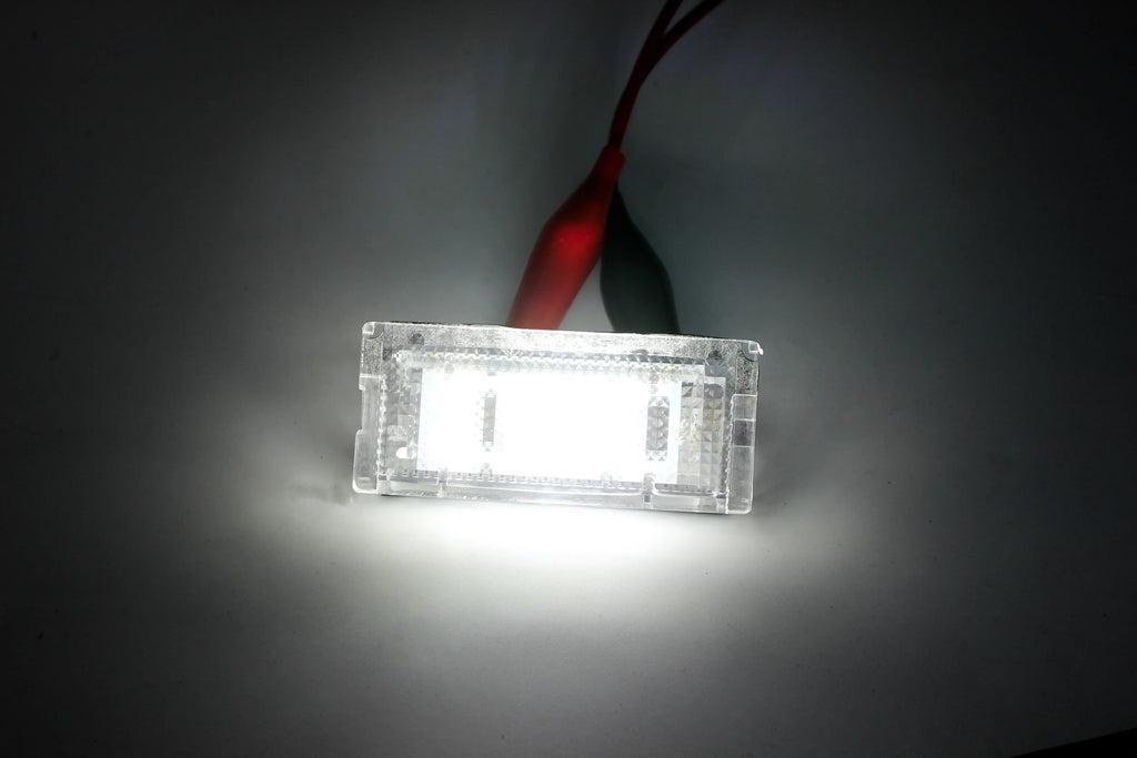 2PCS White LED License Plate Light Lamp For BMW 3 Series E46 4D 1998-2003 5D Touring 1998-2005 Error Free