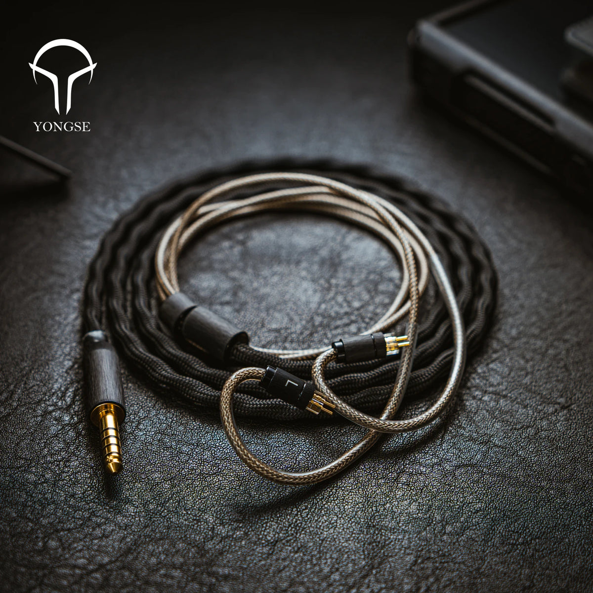 Yongse BlackSea Litz Coaxial Structure Single Crystal Copper And Silver-plated Single Crystal Copper ＆ Graphene Earphone Cable