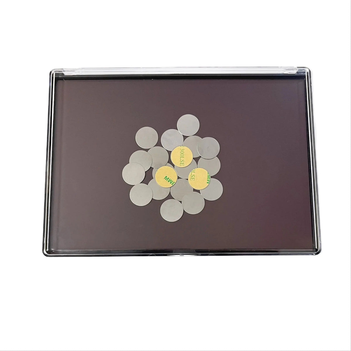 23.5 x 16.5 x 1.2cm / China Mainland