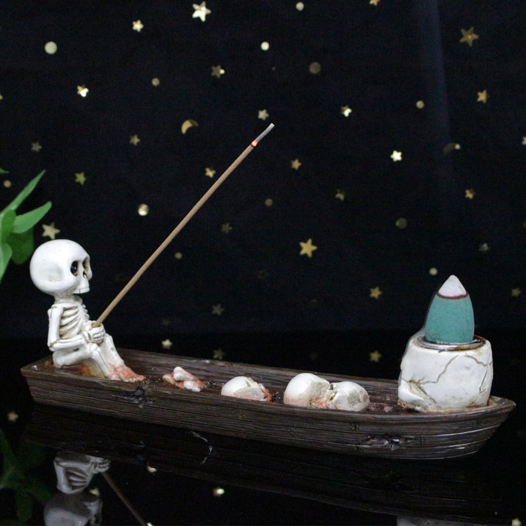 3-piece set of skeleton aromatherapy boat resin crafts, Halloween aromatherapy boat, fresh air fragrance, furniture, living room