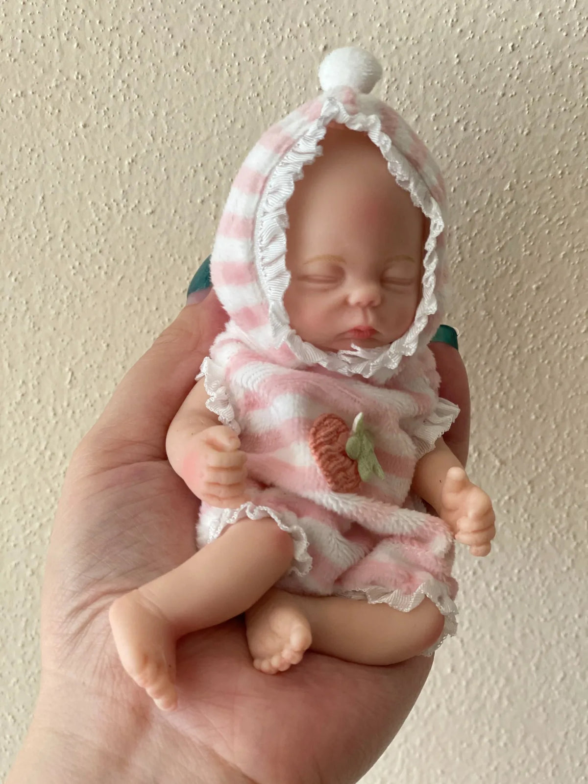 OtardDolls 1 Pc Lifelike Mini Silicone Reborn Doll Handmade Bebe Newborn Doll Girl For Birthday Gifts