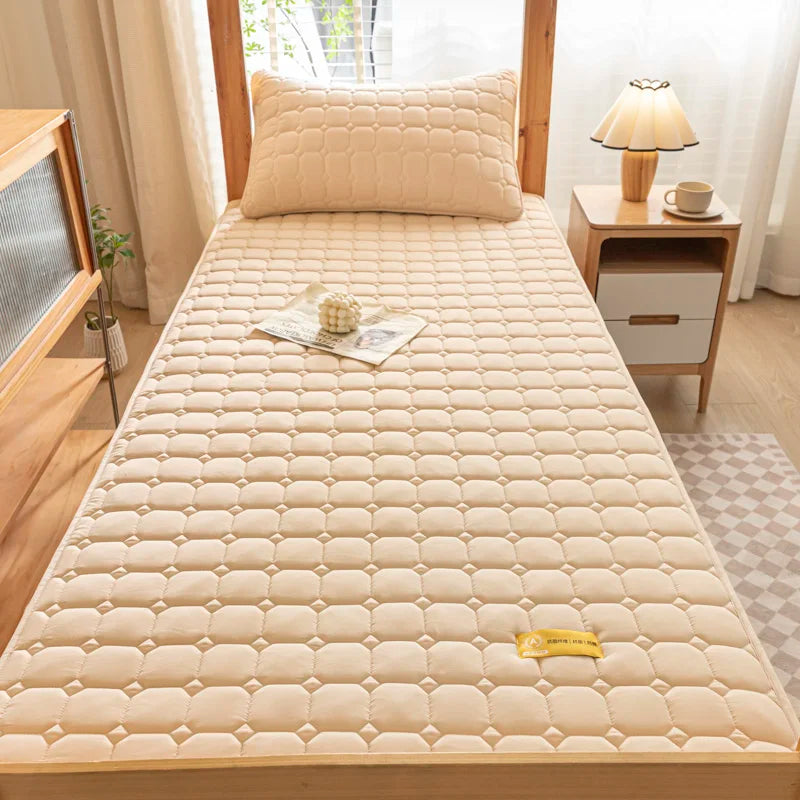 Thickened Mattress Cover Top Layer Cotton Mattress Protector Breathable Bed Fitted Sheet for Students, Youth, Children, Adults