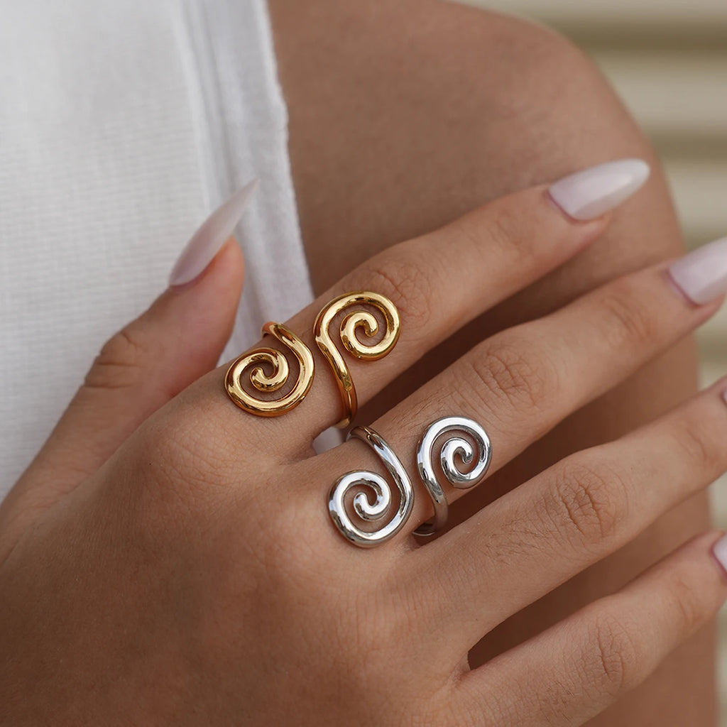 Vintage Metal Irregular Smooth Spiral Ring Set Women's 18k Gold Plated for Everyday Wear, Vacation Travel