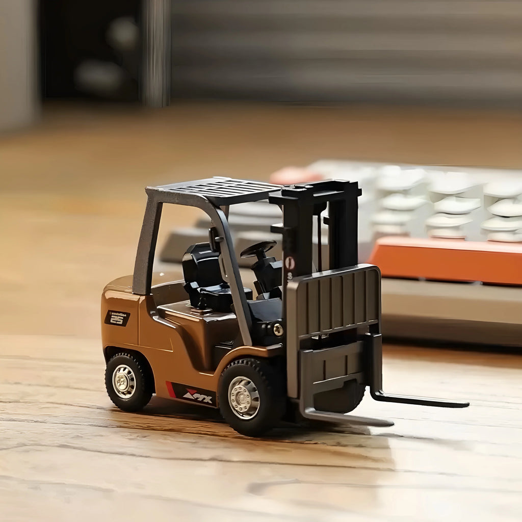 1/64 Remote-controlled alloy forklift Engineering vehicle Tabletop toys Model Collection Gift For Boys
