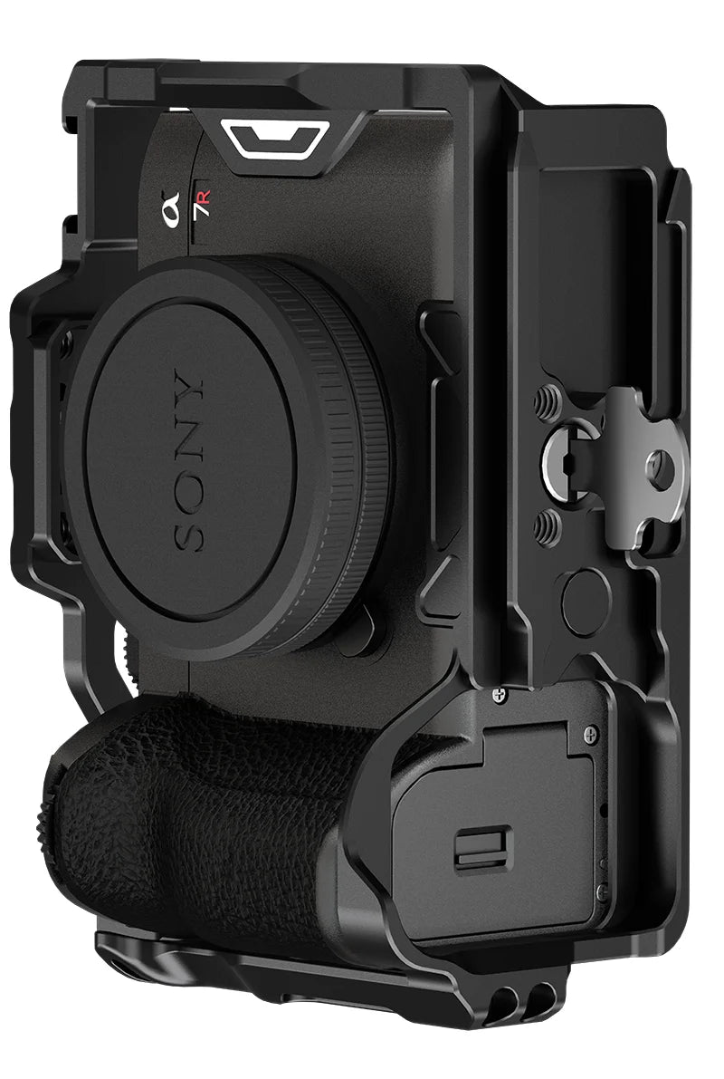 VLOGMAGIC Formfitting Aluminum Camera Cage for Sony  a7 V/  a7 IV / a7S III  / a7R V