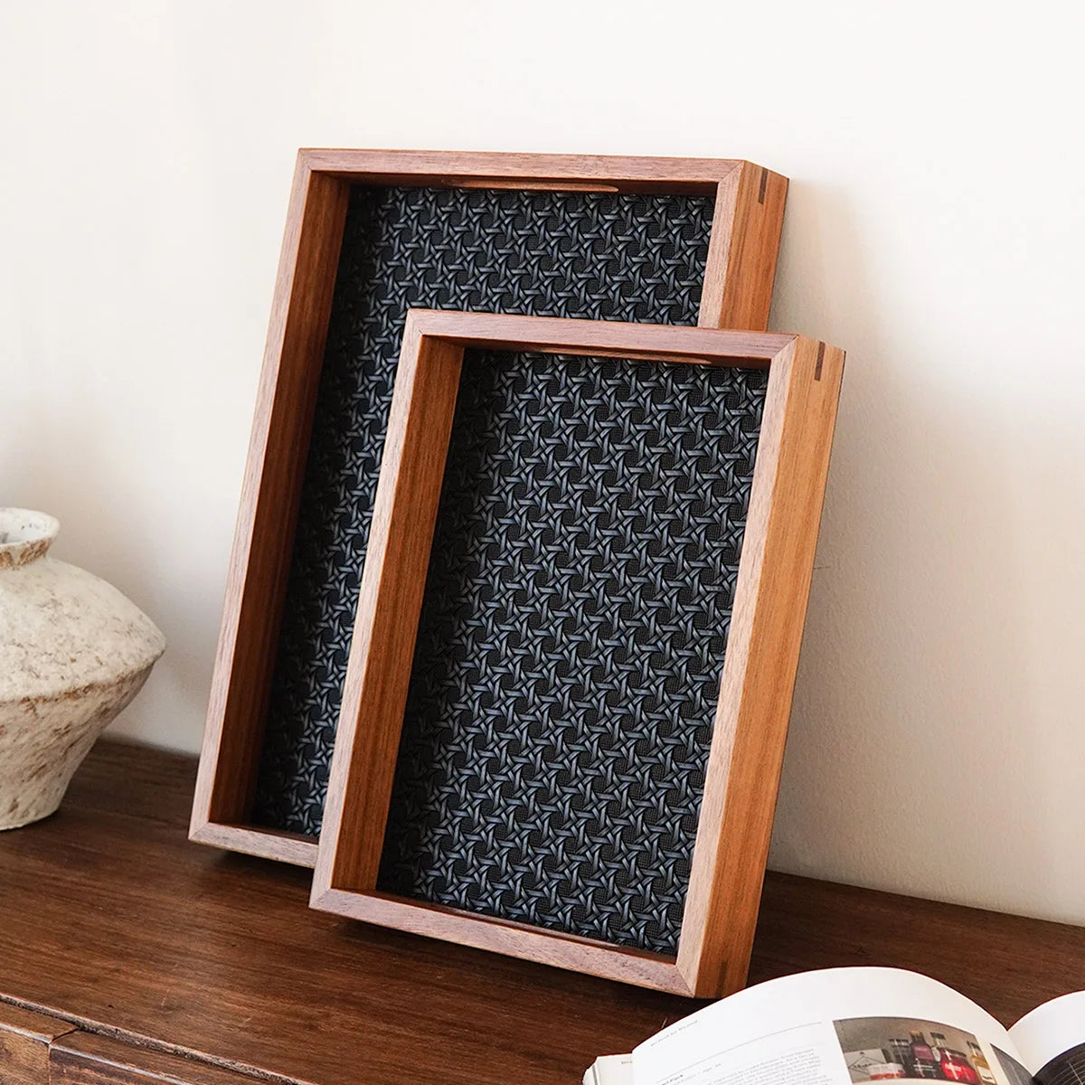 1Pc Bamboo Woven Pattern Leather Tray, Acacia Wood Tray, Dressing Table Decorative Tray, Aromatherapy Ring Jewelry Tray, Suitable for Home Decoration, Living Room Storage Tray, Gift Giving, Photography Props