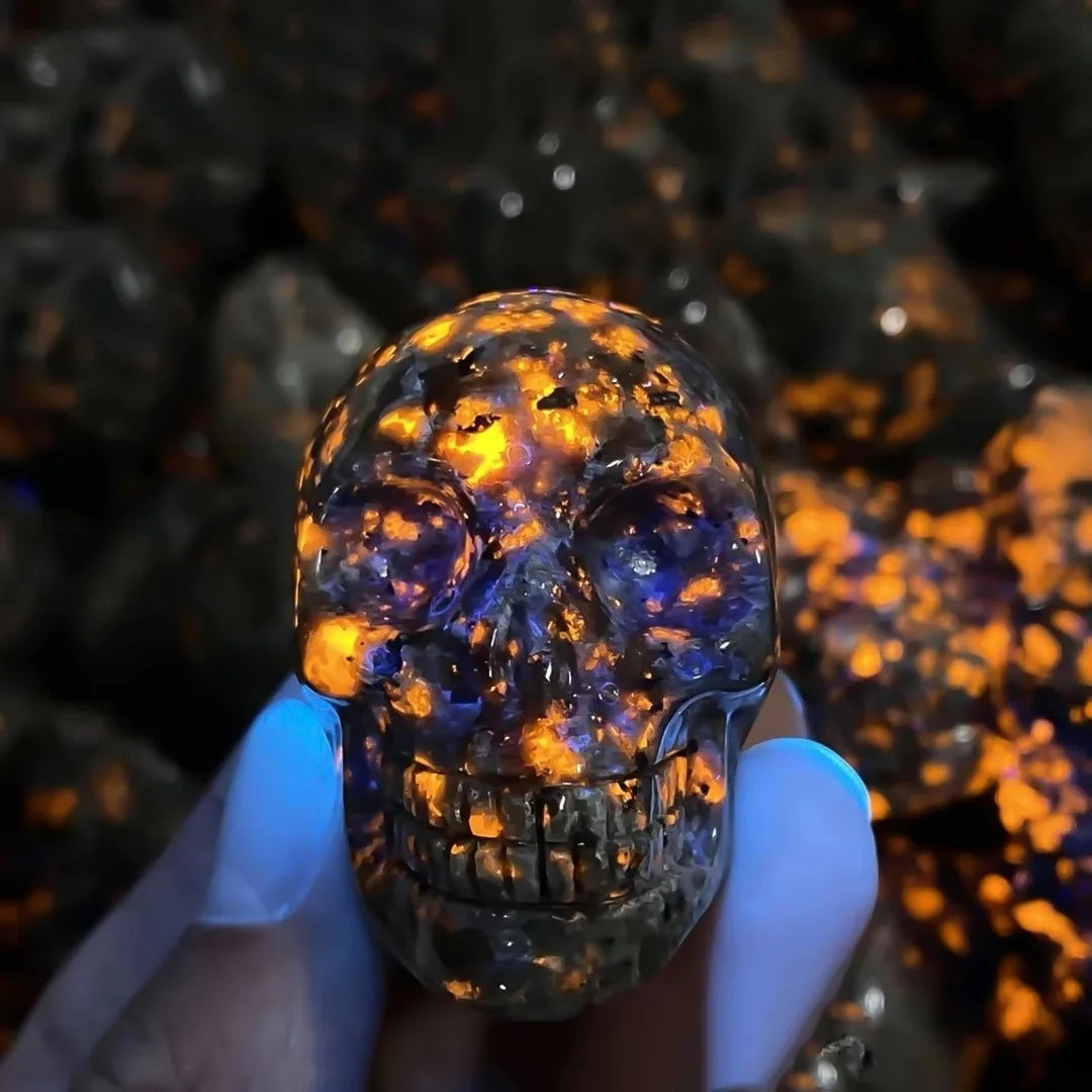 Natural Crystal Skull Yooperlites Carved Skull Statue Craft Fire Stone Figurine Powerful Witchcraft For Halloween Decor Gift