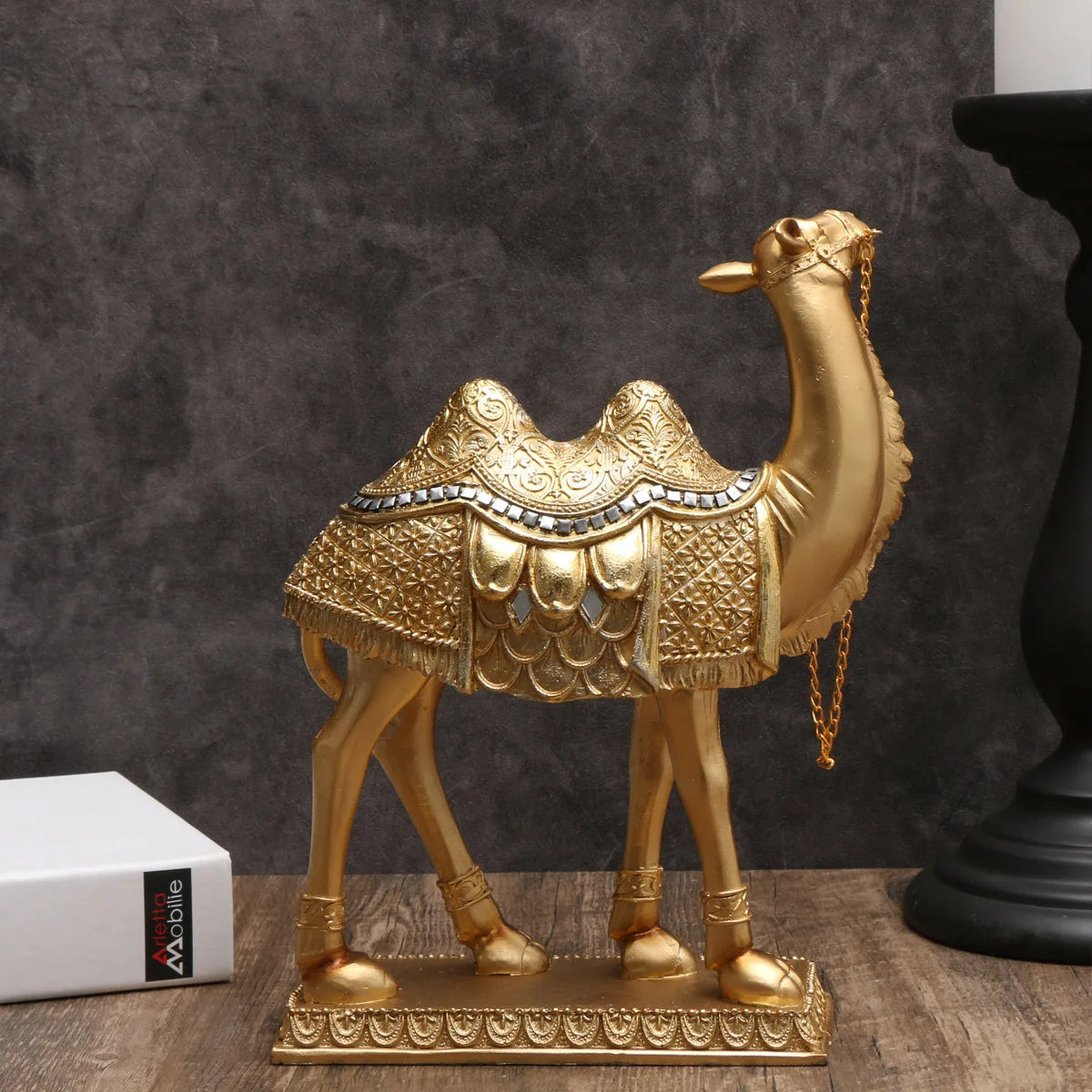 Classic Light Luxury Art Camel Statue: Indoor Decorative Item for Christmas, Halloween, Hanukkah, Thanksgiving, Valentine'S Day