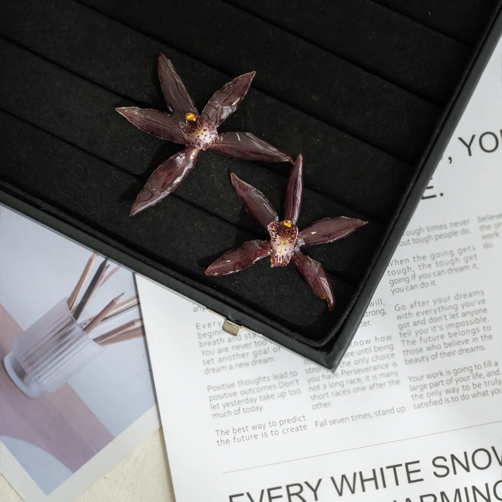 "Resin Coated Natural Dried Phalaenopsis Orchid Flowers - DIY Craft Supplies for Jewelry Making (Earrings/Brooch) Real Preserved