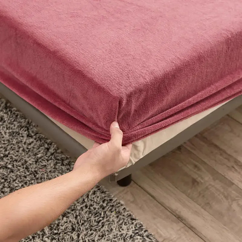 Warm and Thick Elastic Fitted Sheets Adjustable Flannel Winter Mattress Cover Velvet Bed Linens, 150/180/200 Multi Sizes