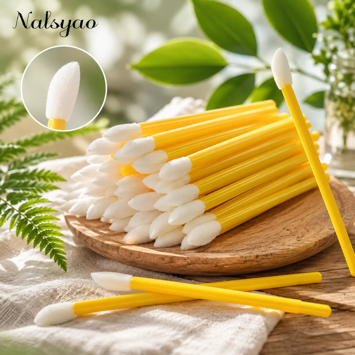 Wholesale 500pcs Gloss Portable Lipstick Disposable Lip Brushes Portable Makeup  ApplicatorsBrushes  Daily Beauty Accessories