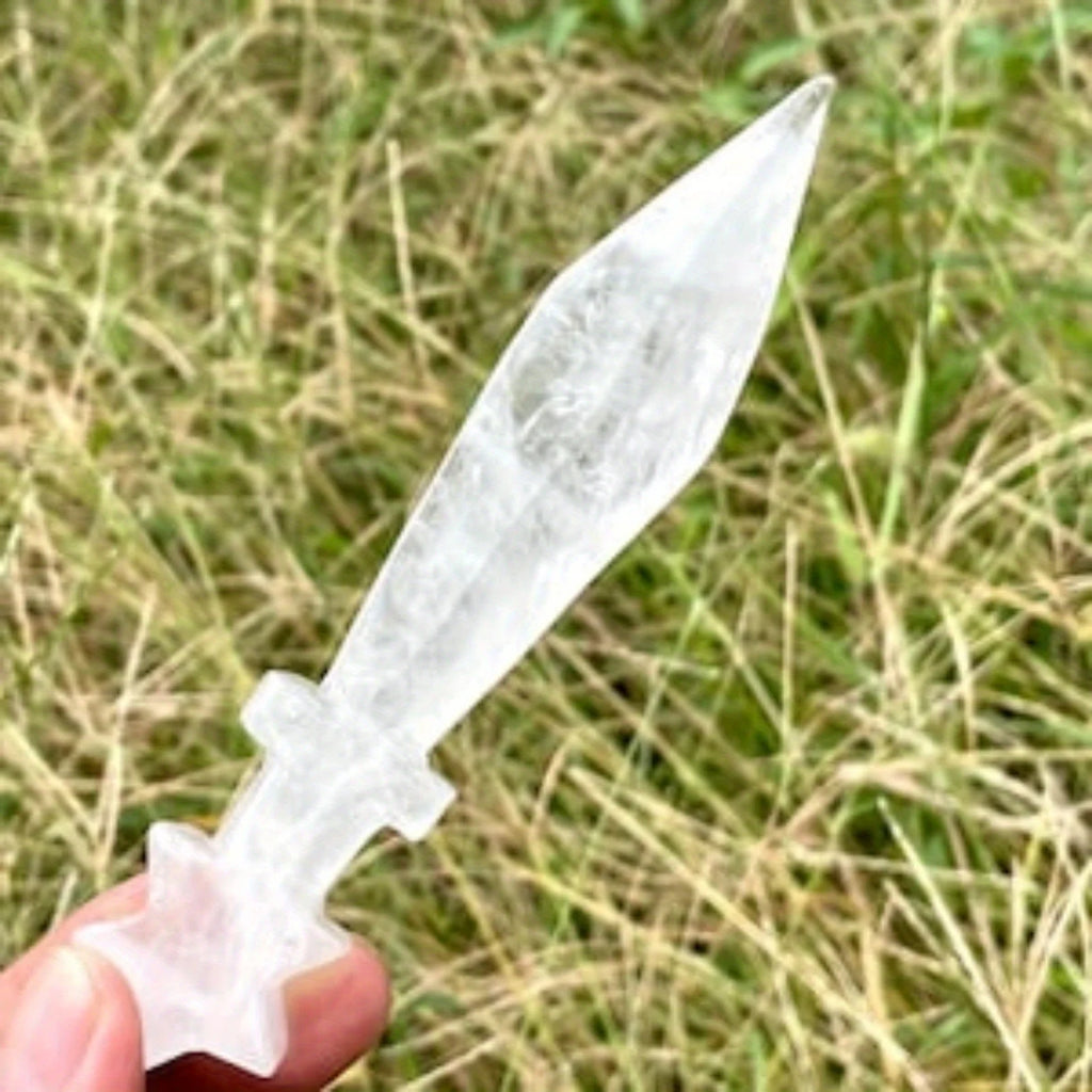 Jewelry Patterns 1pc Unique crystal Knife - Hand quartz carved knife、Crystal diy knife、Home decoration - Healing crystal gift