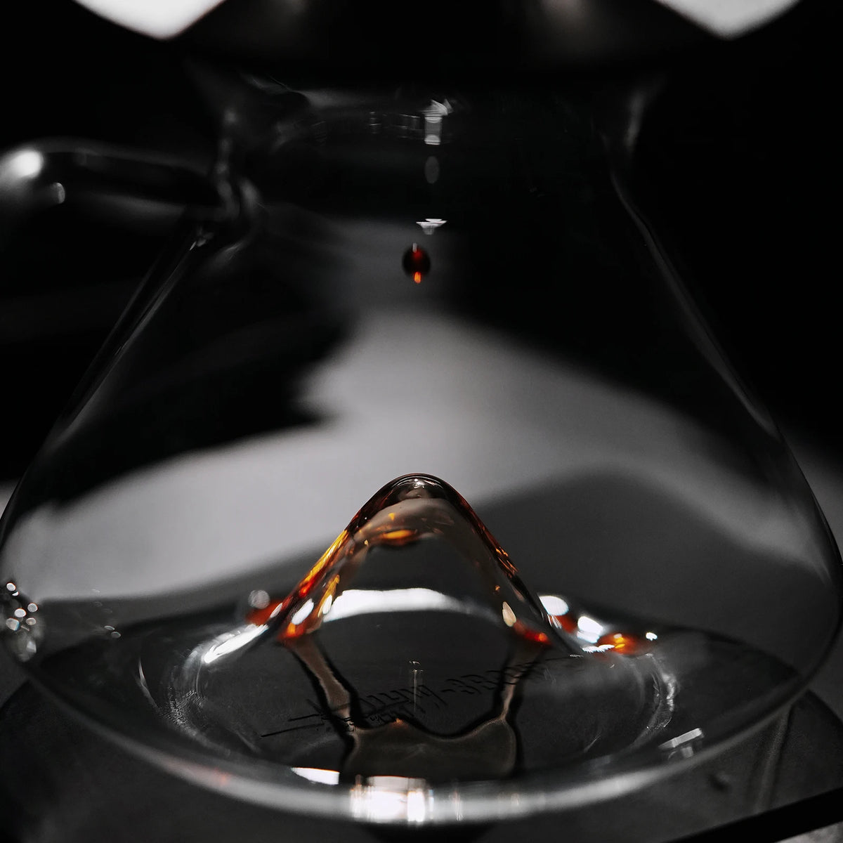Elevate Your Coffee Ritual with Premium Glass Server