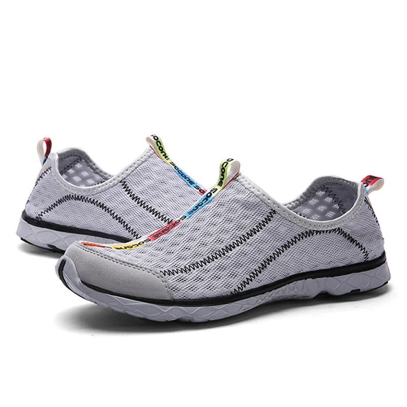 Outdoor beach shoes Convenient and comfortable water sneakers backcountry trail shoes Swimming sneakers for men and women