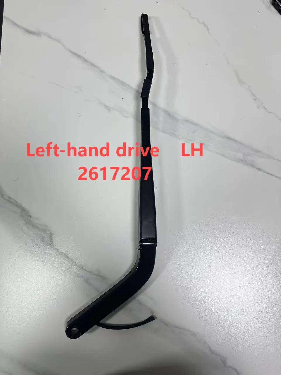 4 PCS in Suitable for Scania Truck Wiper Slices With Long Nozzle OEM 2753171  2715133 1798490 1534038 2617207 2617209