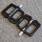 GOLDIX 3 bearing mountain bike pedal, sealed bearing, Triperin, high-strength, added anti slip pedal, road bike pedal