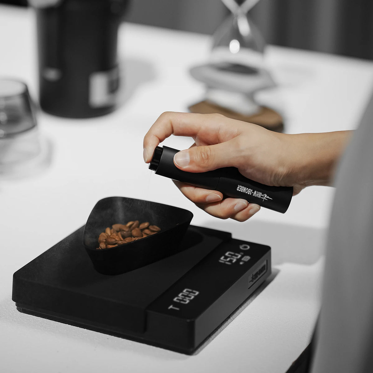 MHW-3BOMBER BeanBoat Coffee Bean Dosing Cup Aluminum Alloy Coffee Dosing Tray Coffee Bar Accessories For Coffee Enthusiast