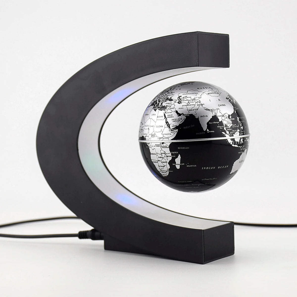 AU plug / Silver Ball