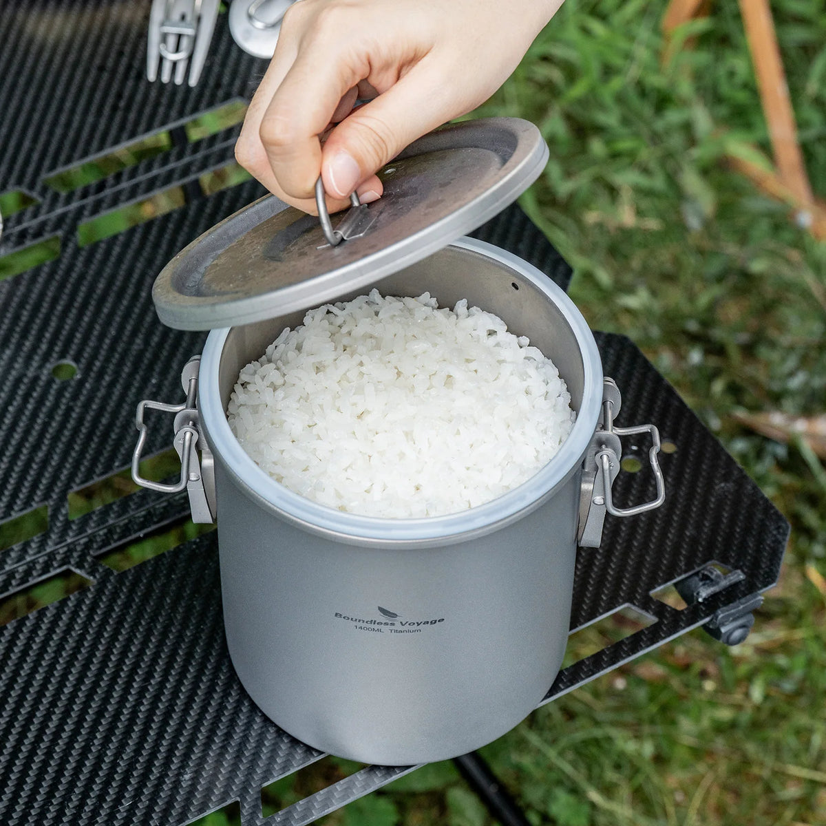 1.4L Titanium Camping Pot Ultralight Backpacking Cookware for Hiking Travel, 1400ml