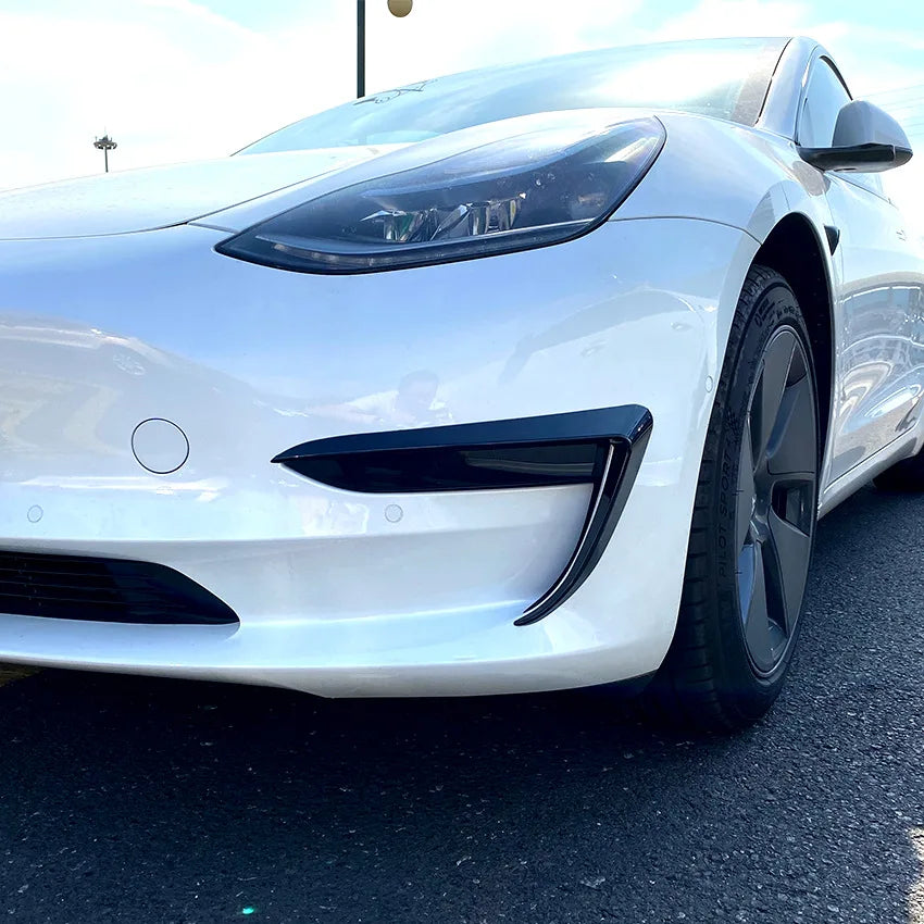 For Tesla Model 3 Model Y 2017-2023 Front Bumper Fog Lamp Wind Knife Spoiler 1Pair Car Fog Lamp Trim Cover Fog Light Eyebrow