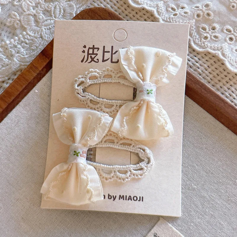 Minimalist Beige Hair Barrettes Korean BB Clip with Lace Pearl Accents Elegant Aesthetic Hair Clips for Women Girls