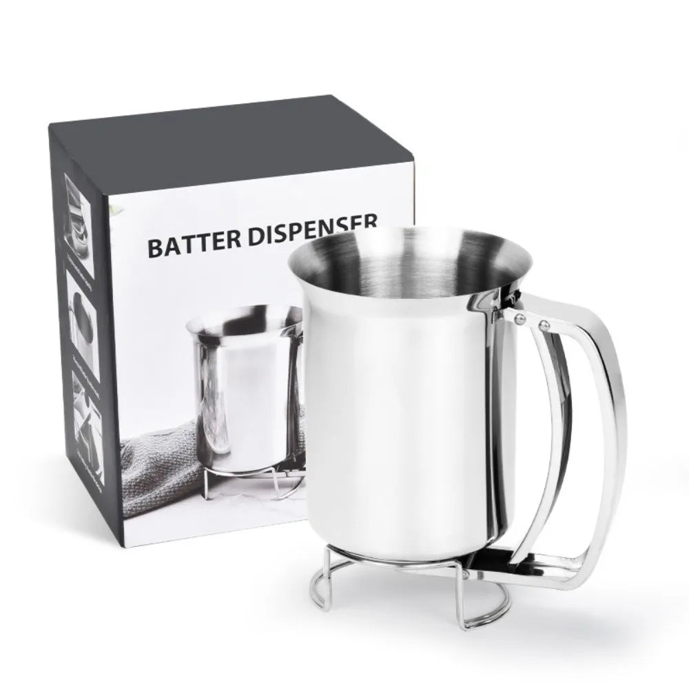 Stainless Steel Batter Dispenser 680ml Reusable Food Grade for Pancakes Waffles Cupcakes Easy Release Pourer Kitchen Tool