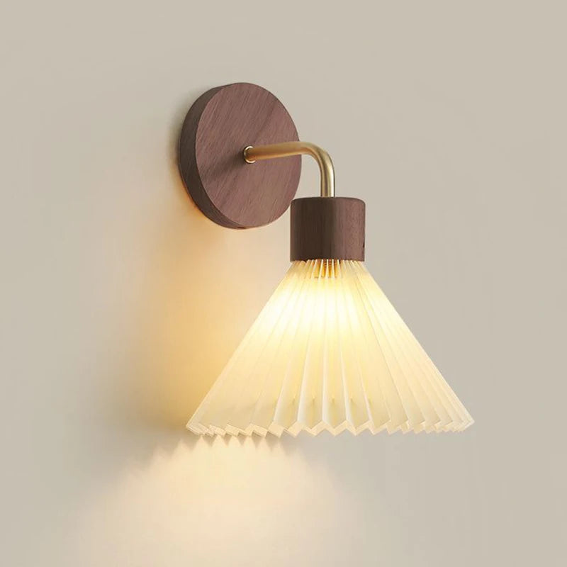 Nordic LED Wood Wall Sconce Lamp E27 AC110-220V Brown or Yellow, 3 Color Modes