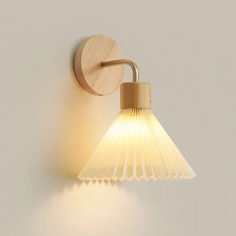 Nordic LED Wood Wall Sconce Lamp E27 AC110-220V Brown or Yellow, 3 Color Modes