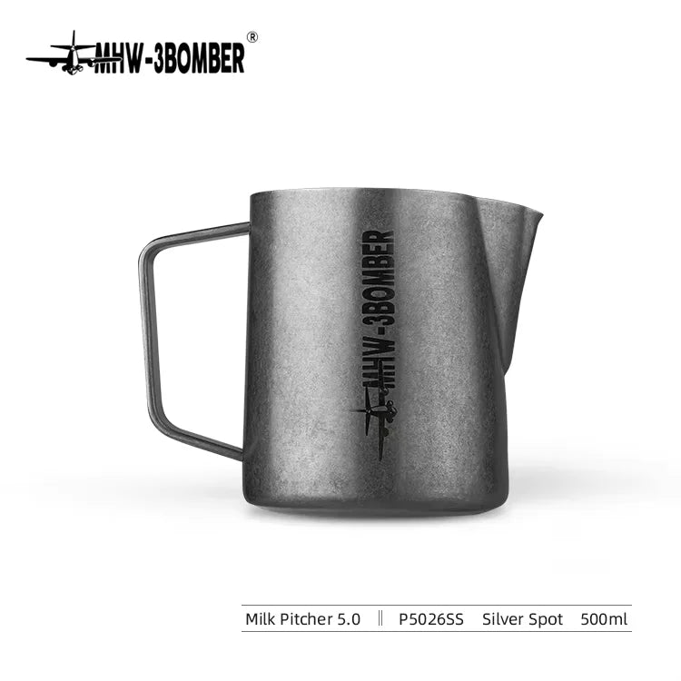 MHW-3BOMBER Classic Milk Frothing Pitcher 500ml Red Stainless Steel Steaming Pitchers Cappuccino/Latte Art Milk Cup Coffee Tool