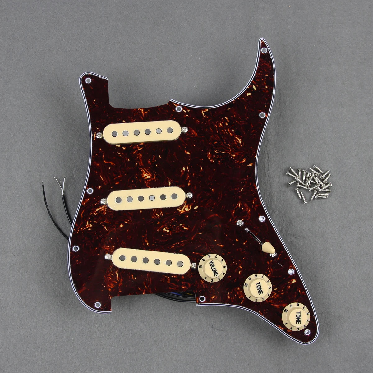 FLEOR Brown Tortoise Prewired Pickguard Alnico 5 Single-coil Pickup Set for 11 Holes SSS ST Guitar Parts