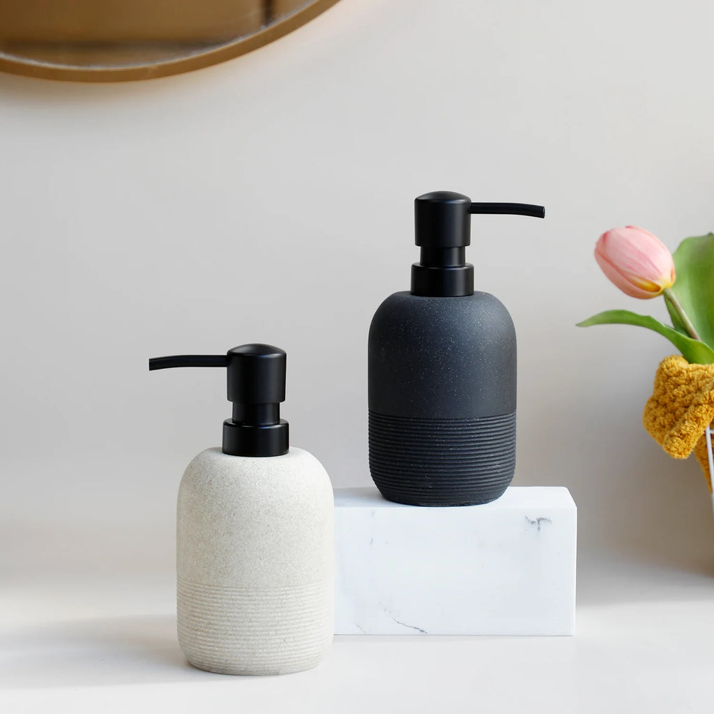 Kitchen and bathroom soap dispenser, shower replacement bottle, cleaning agent bottle, hand pump bottle, separate bottle