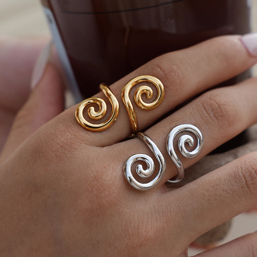 Vintage Metal Irregular Smooth Spiral Ring Set Women's 18k Gold Plated for Everyday Wear, Vacation Travel