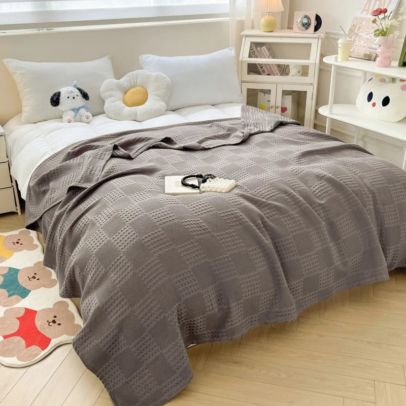 Battilo Cotton Throw Blanket Soft Breathable Waffle Blanket for Twin Queen King Bed Decorative Plaid Sofa Blankets Summer Throws