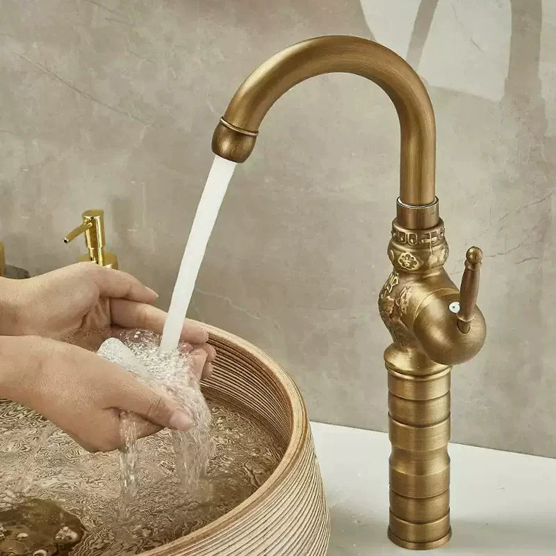 Antique Carved Bathroom Faucet Basin Faucets Brass Hot & Cold Bathroom Sink Faucet Deck Mounted Lavotory Faucet Mixer Water Tap