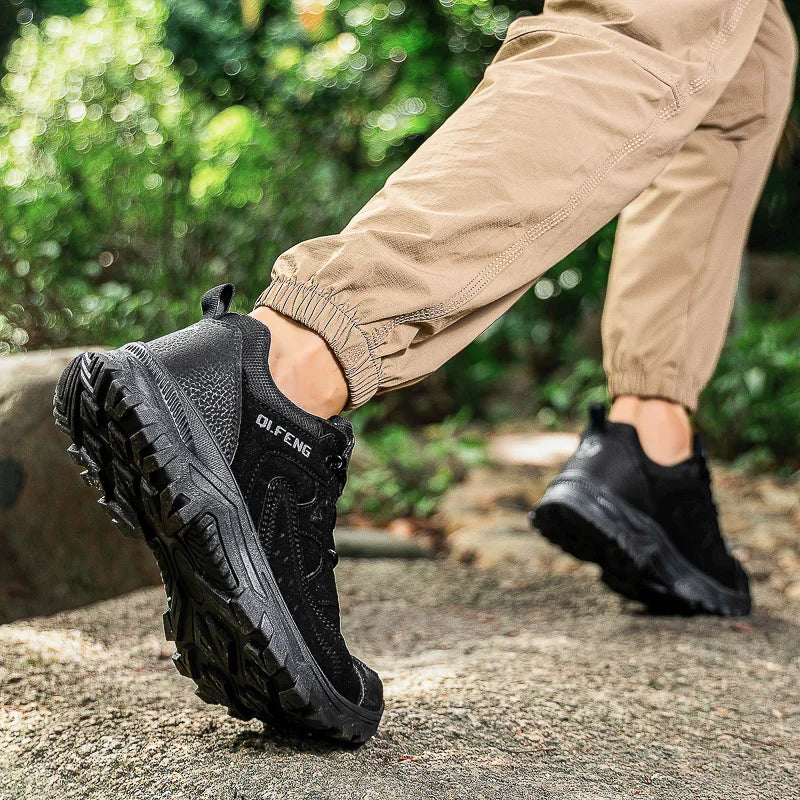 Men's Hiking Shoes Low Top Leather Trail Sneakers Anti-Slip, Black or Beige, EU 37-49