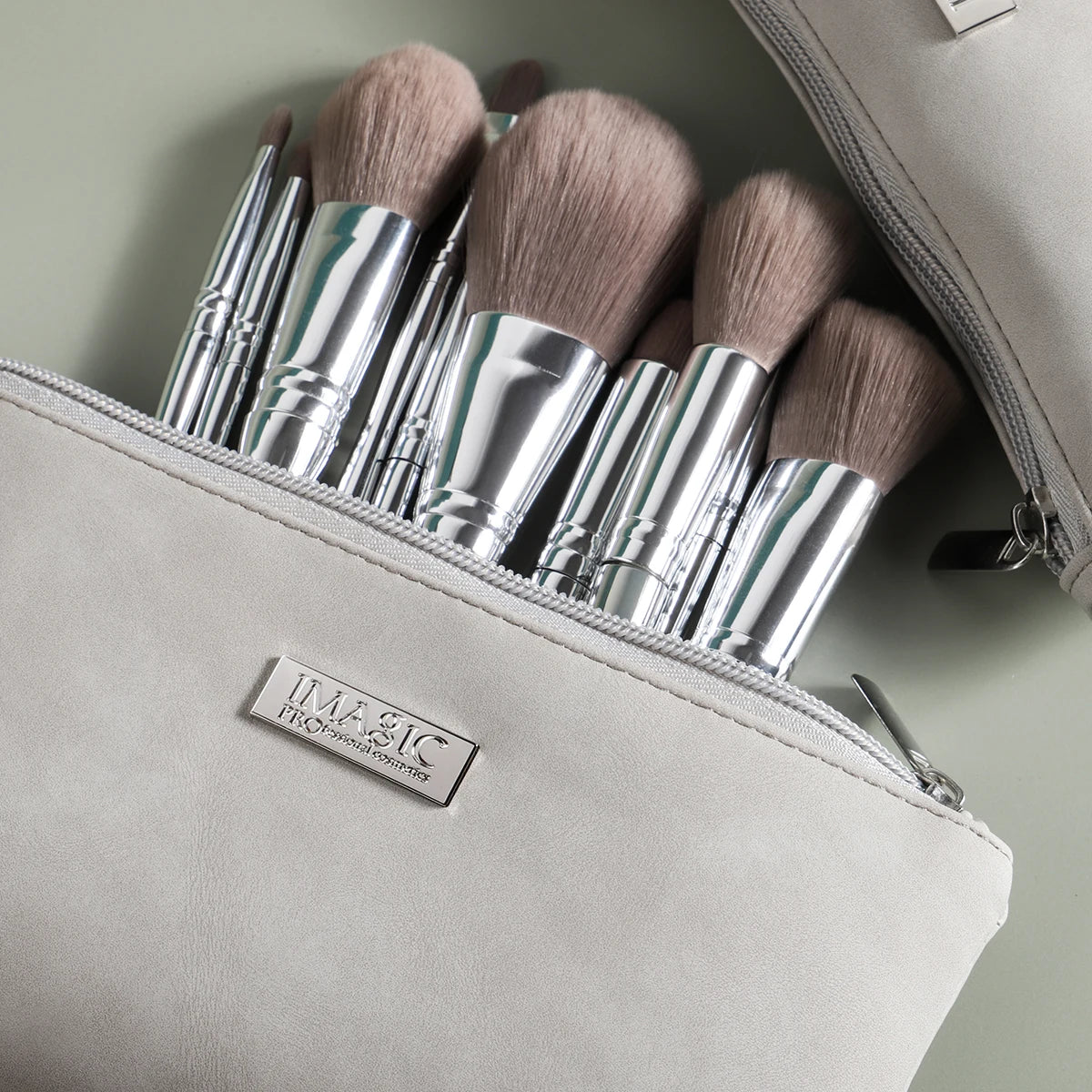 IMAGIC 13 Pcs/Set Professional Brushes Make-Up Foundation Set Blush Eyeshadow Concealer Lip Eye Beauty Tool