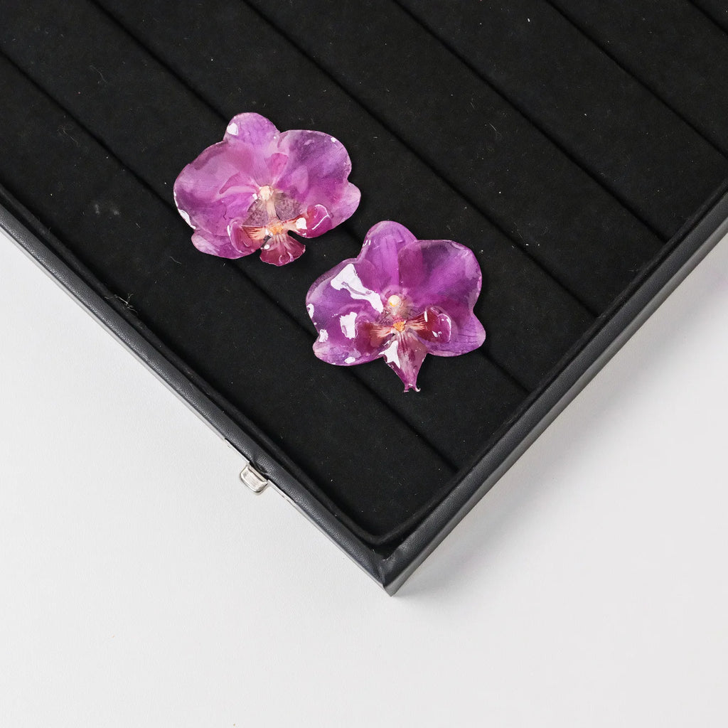 "Resin Coated Natural Dried Phalaenopsis Orchid Flowers - DIY Craft Supplies for Jewelry Making (Earrings/Brooch) Real Preserved