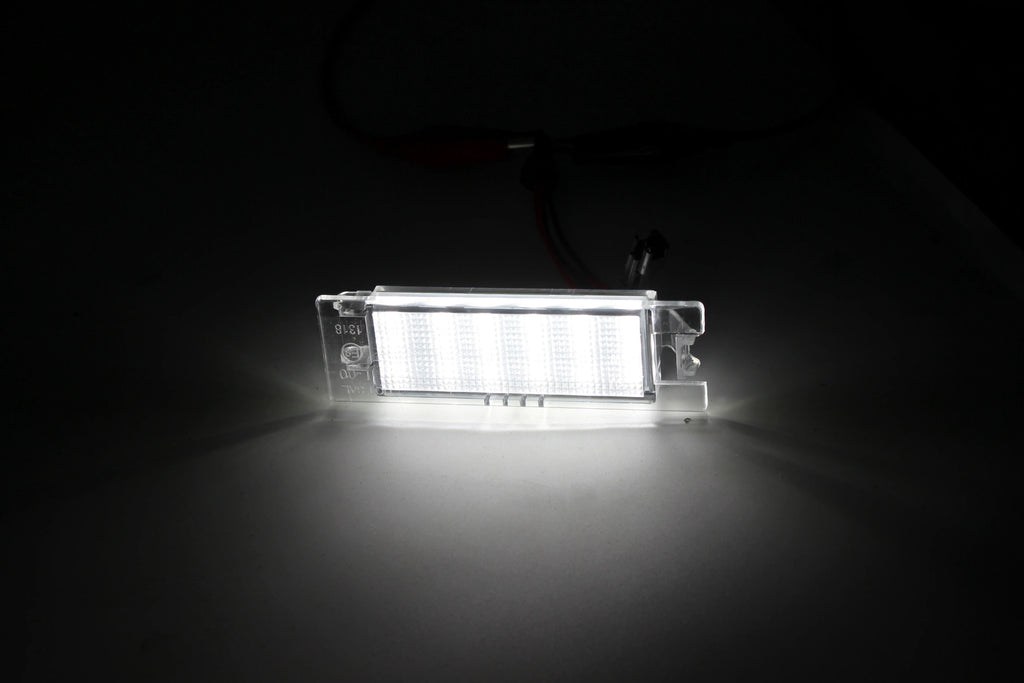 2Pcs Canbus Car LED Number License Plate Light for Opel Vectra C Astra H Zafira B Insignia Corsa C Meriva A Tigra B Lamp