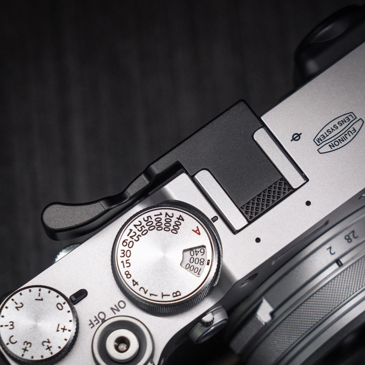 Aluminum Metal Hot Shoe Thumb-Up Hotshoe Thumb Up Grip for Fujifilm x100v Fuji X100VI Camera Hand Grip