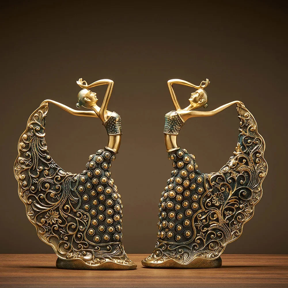 Peacock Dancer Model Luxury Atmosphere Decoration Home Living Room Decoration Ceramic Abstract Sculpture Art Decoration Statue