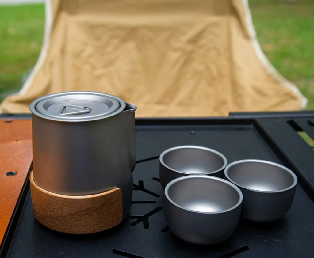 Titanium-Plated Stainless Steel Portable Travel Tea Set with Teapot & Double-Wall Cups, Light Grey