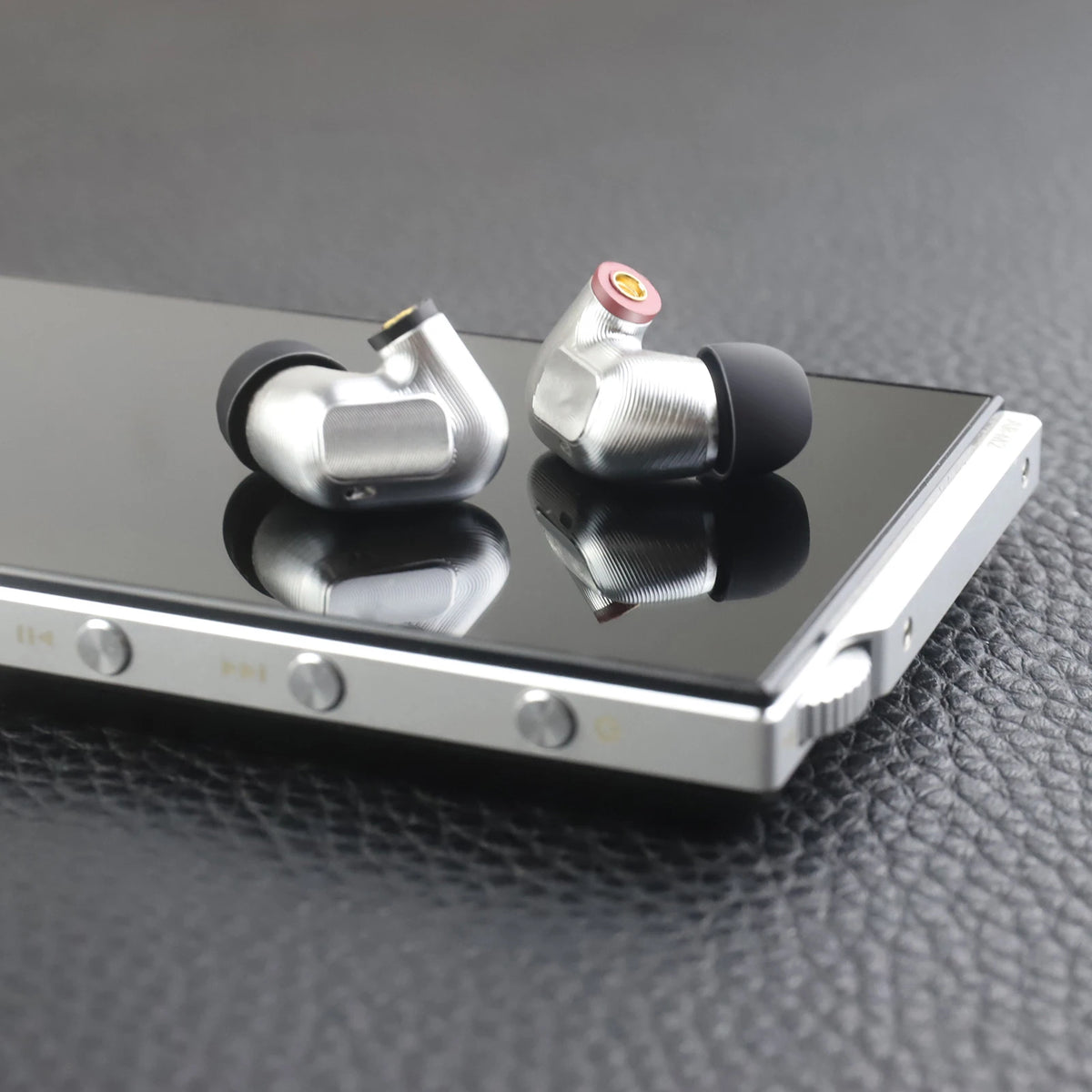 OKCSC IE900 HIFI Earphone MMCX 3.5mm Plug In Ear Monitor Headphones Sport Noise Cancelling Headset